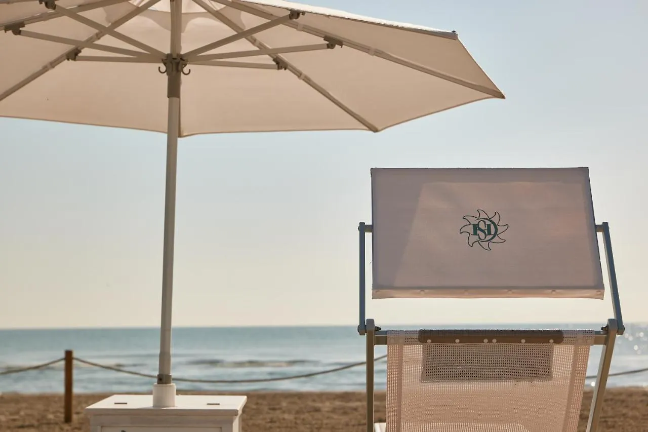 Hotel Saraceno Milano Marittima 4*,  Italien